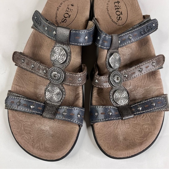 Taos studded slide sandals two toned leather size 7 - Picture 4 of 8